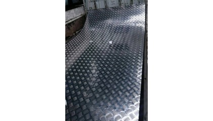 лист нержавеющий рифленый квинтет 1 мм AISI 316 купить в Йошкар-Оле