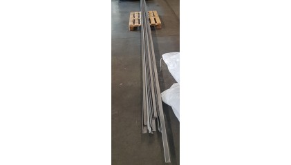 уголок нержавеющий гнутый 40x40x3 мм 12Х18Н10Т купить в Йошкар-Оле