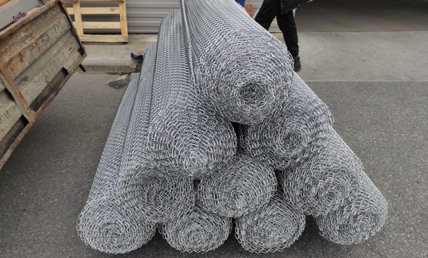 Сетка сварная оцинкованная 12,5x25x2 мм ВР-1 ГОСТ 23279-2012 фото